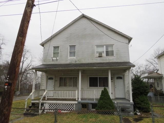 view of front of house with covered porch