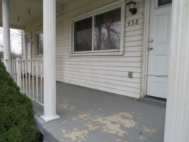 view of patio / terrace with a porch