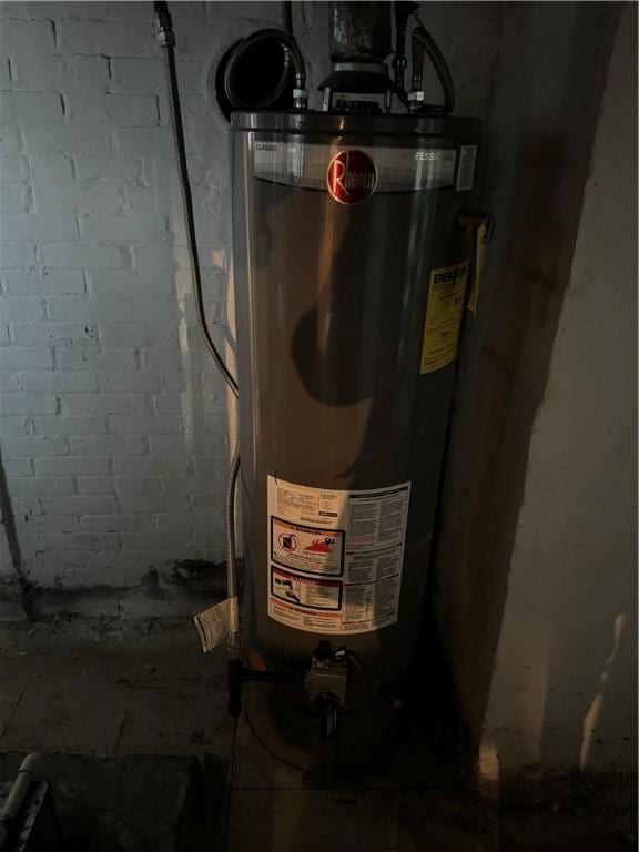 utilities featuring water heater