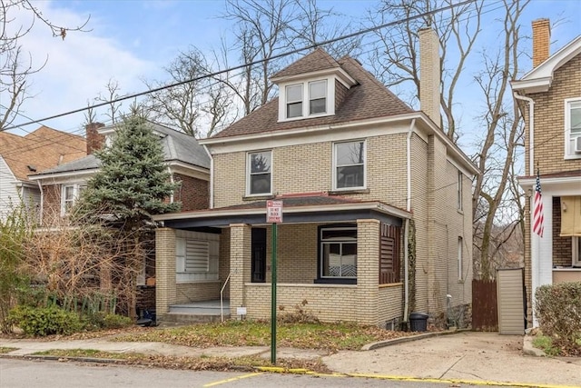 view of front of property with covered porch