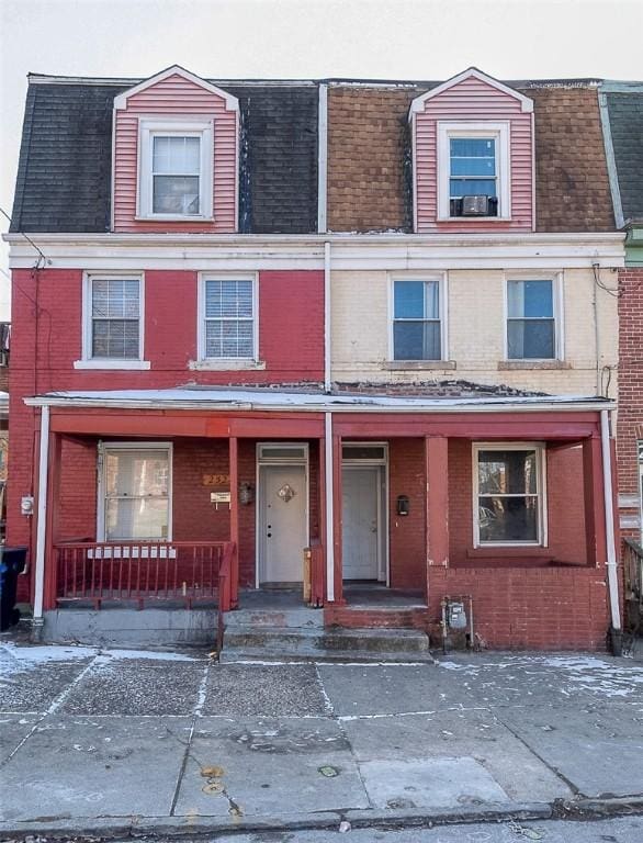 view of townhome / multi-family property