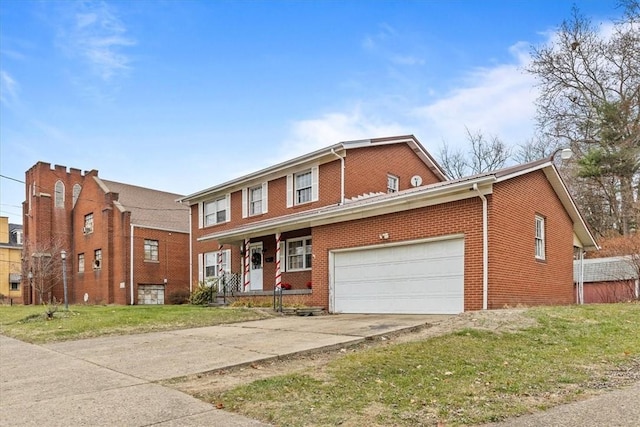471 New York Ave, Rochester, PA 15074 - view of front of property with a front yard and a garage