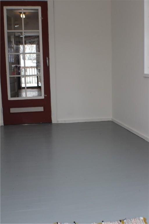 empty room with concrete floors