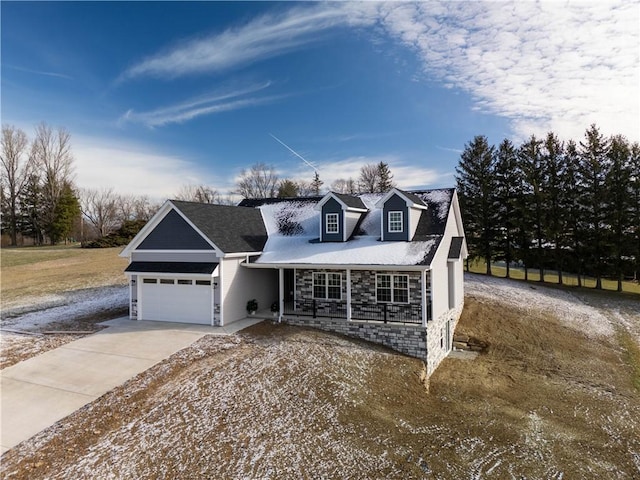 view of front of house with a garage