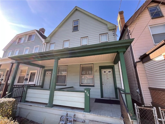 view of front of home featuring covered porch