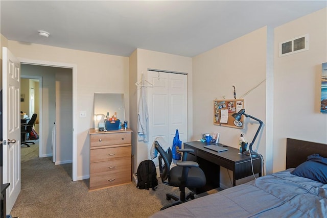 2819 Jane St, South Side, PA 15203 - bedroom featuring carpet floors and a closet
