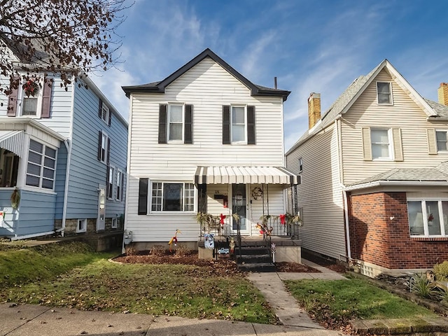 view of front of house