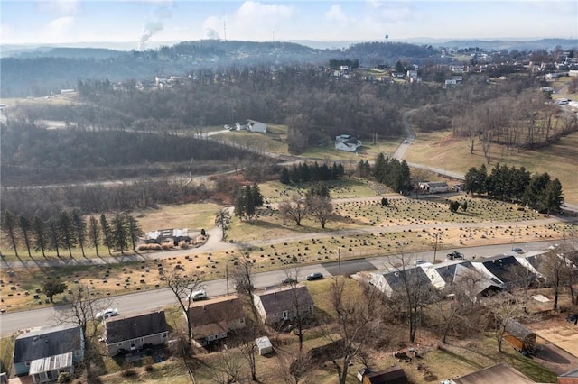 birds eye view of property featuring a rural view