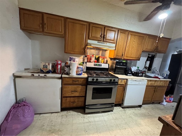 kitchen with dishwasher, refrigerator, ceiling fan, and stainless steel range with gas stovetop