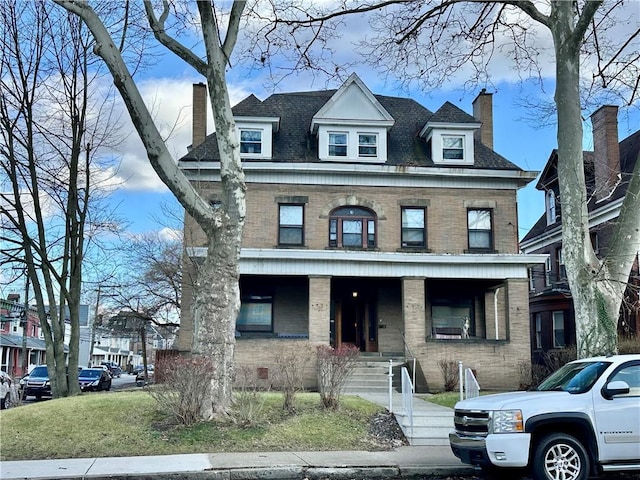 view of front of home with covered porch