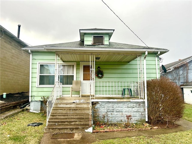 bungalow-style house with covered porch