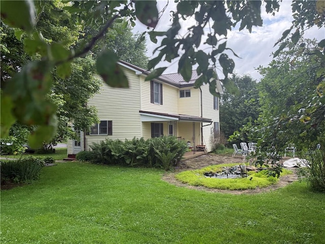 230 Gastown Rd, Plumcreek Twp, PA 15774 - rear view of property with a lawn