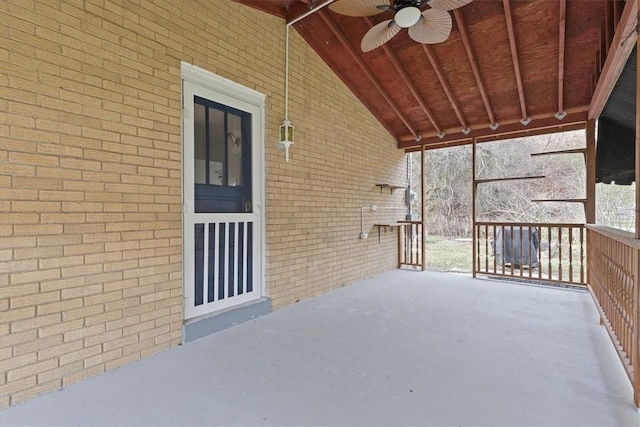 view of patio featuring covered porch and ceiling fan