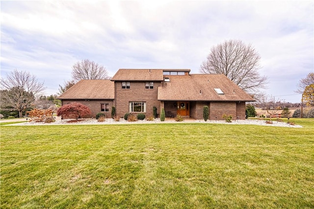 exterior space featuring a front yard