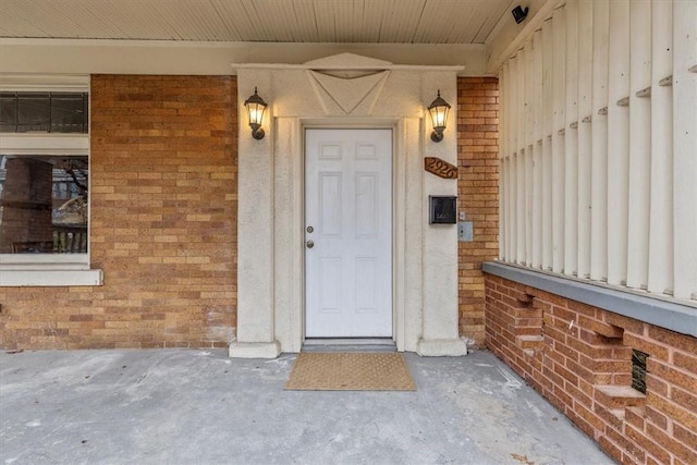 view of property entrance