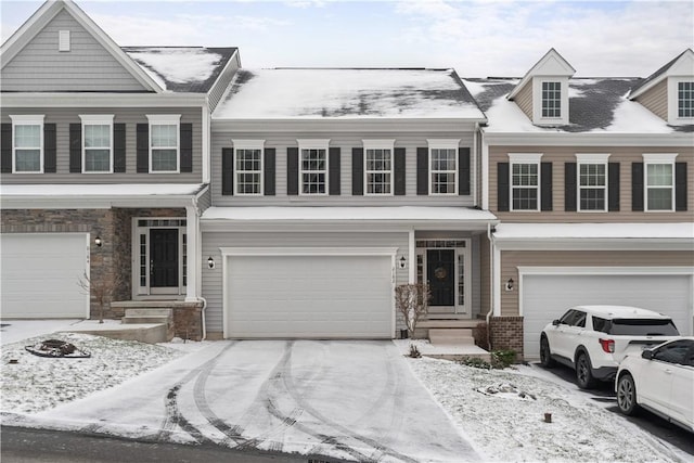 view of front facade featuring a garage