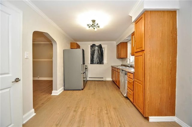 kitchen featuring appliances with stainless steel finishes, crown molding, sink, a baseboard radiator, and light hardwood / wood-style flooring