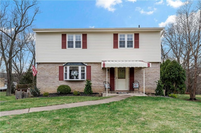 view of front of house with a front yard