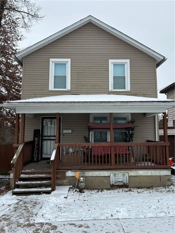 view of front of home with covered porch