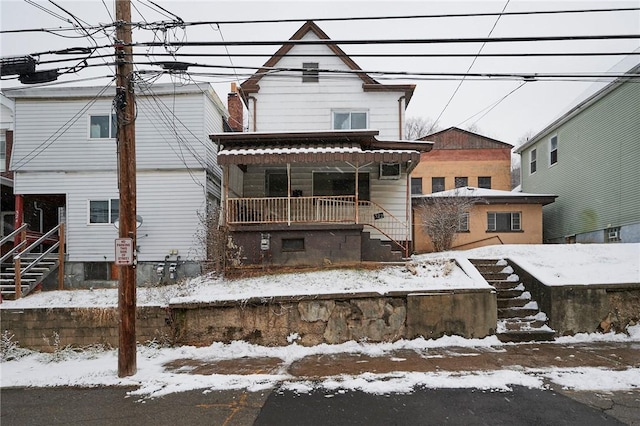 view of front of home