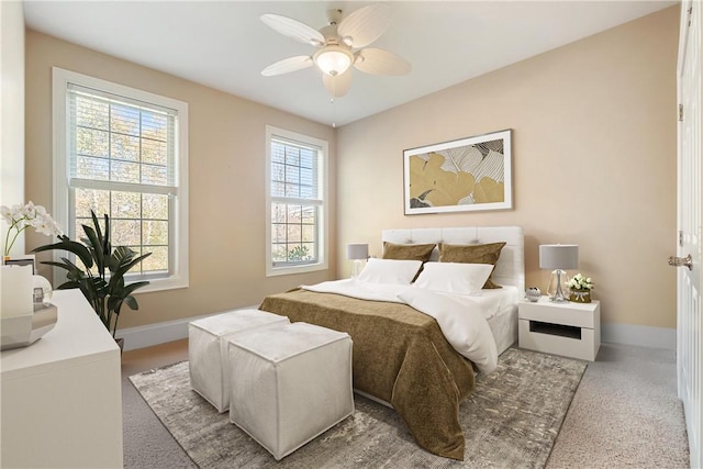 bedroom featuring ceiling fan