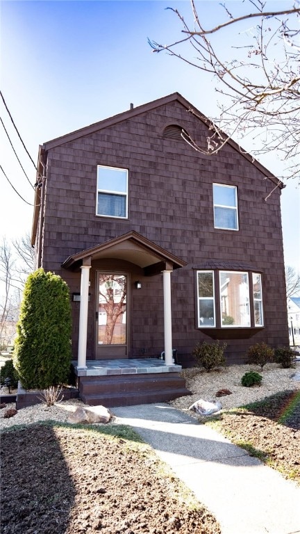 view of front of home with covered porch