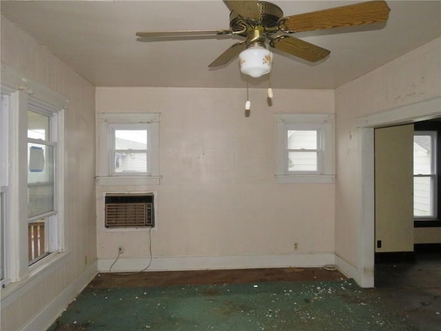 spare room with ceiling fan