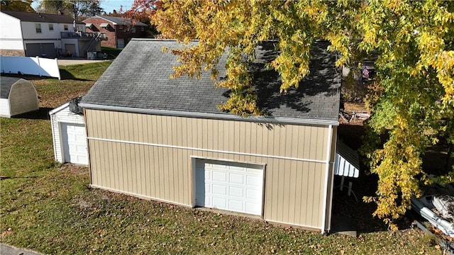 view of outdoor structure featuring a garage