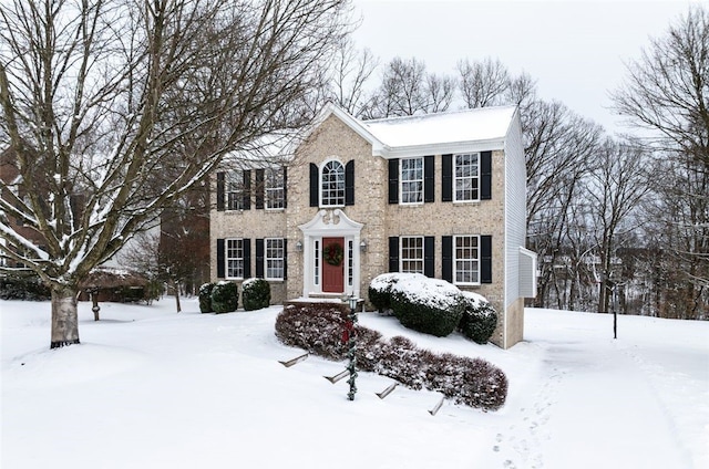 view of colonial inspired home