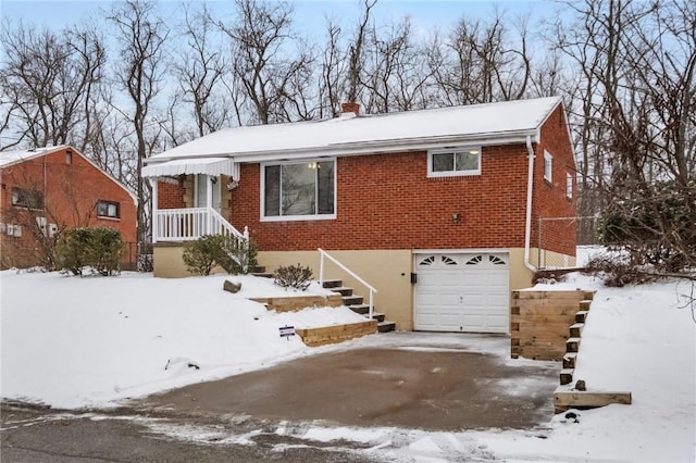 view of front of home featuring a garage