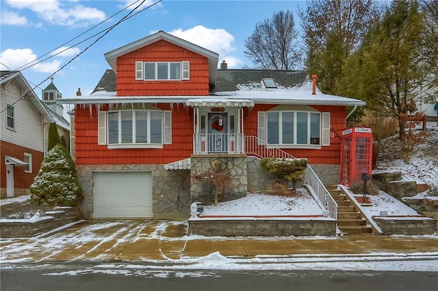 view of front of home with a garage