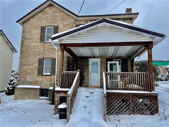 view of front facade with covered porch