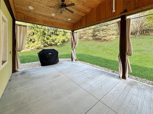 view of patio featuring ceiling fan