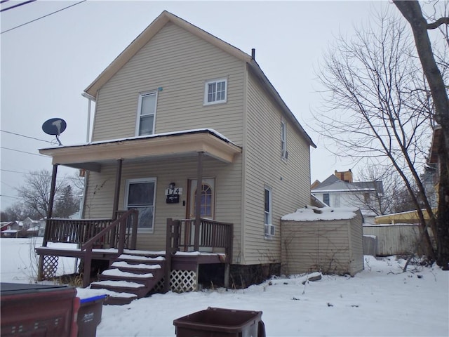 view of front facade featuring covered porch