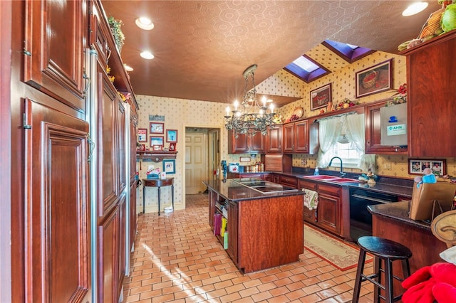 kitchen featuring a center island, sink, hanging light fixtures, black dishwasher, and a breakfast bar area