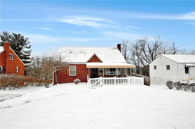 view of front of house featuring a porch