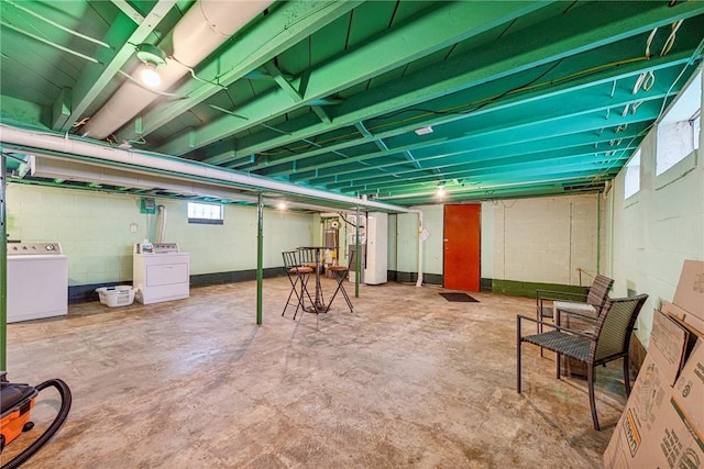 basement featuring washing machine and dryer