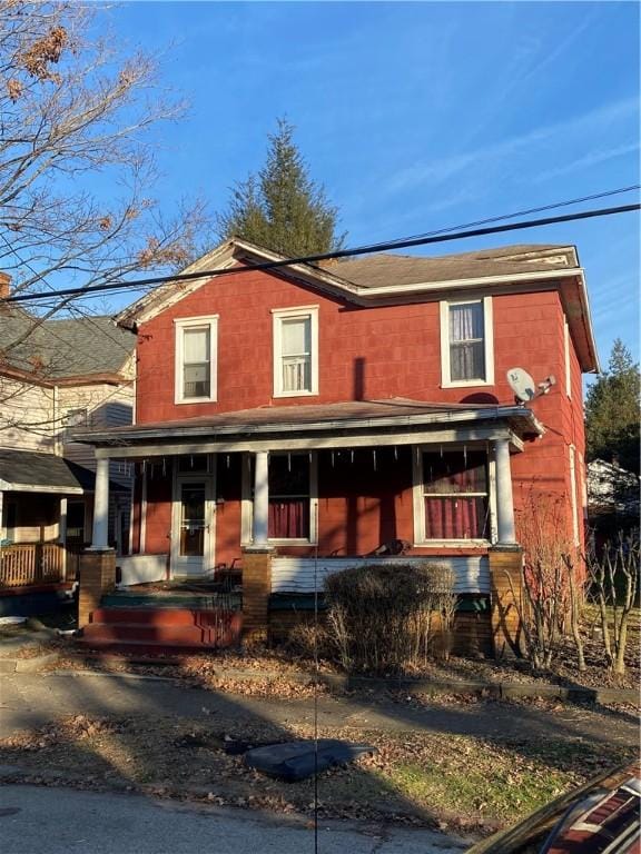 view of front of property with covered porch