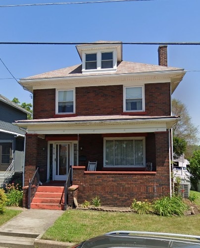 view of front of property with a porch