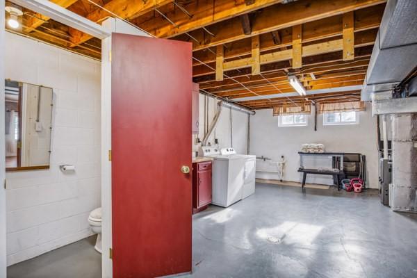 basement featuring washer and dryer