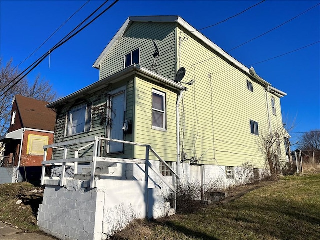 1013 Edith St, Duquesne, PA 15110 - photo 2