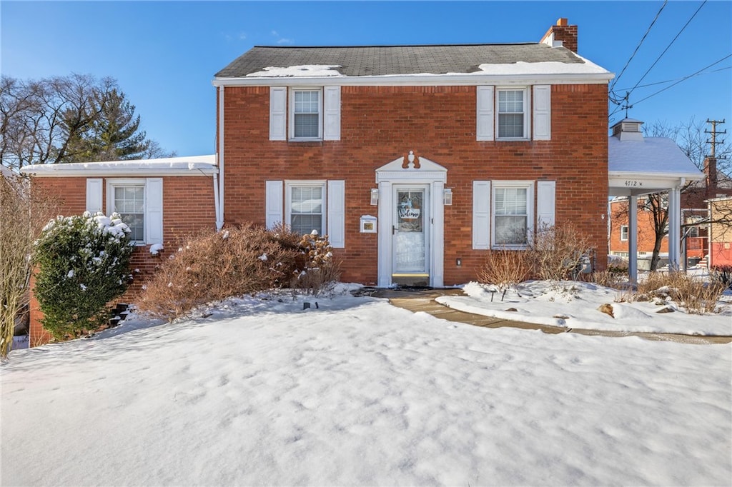 view of front of property