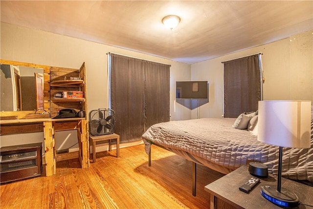 4 Hookton Ave, South Union Twp, PA 15401 - bedroom featuring wood finished floors