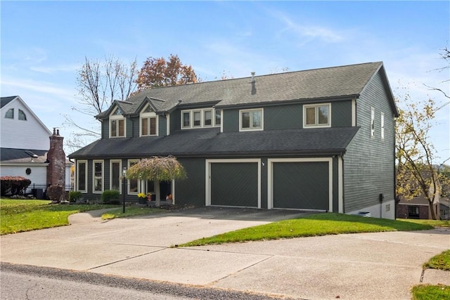 view of front facade with a garage