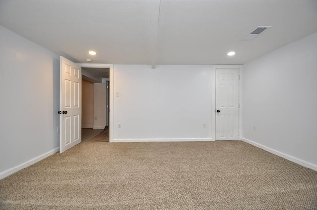 view of carpeted spare room