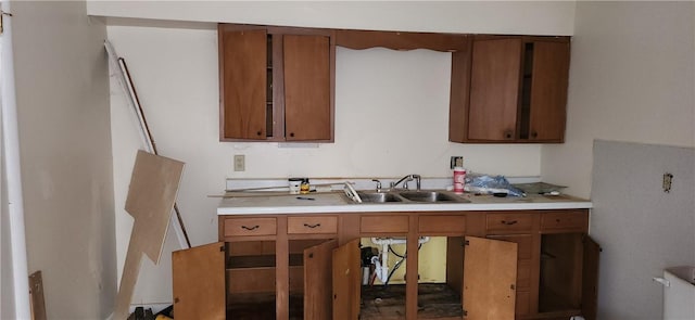 kitchen featuring sink