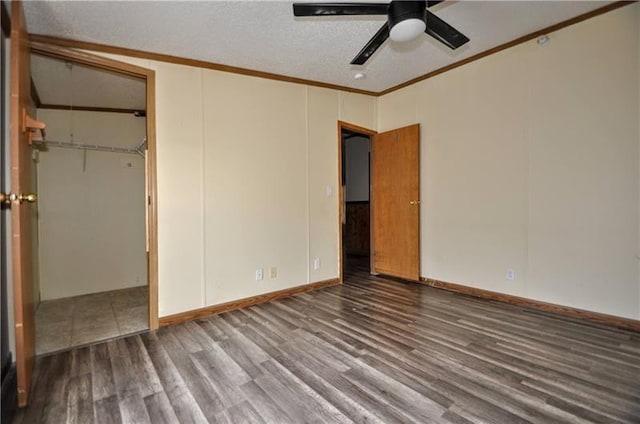 unfurnished bedroom featuring ornamental molding, a textured ceiling, ceiling fan, hardwood / wood-style floors, and a closet