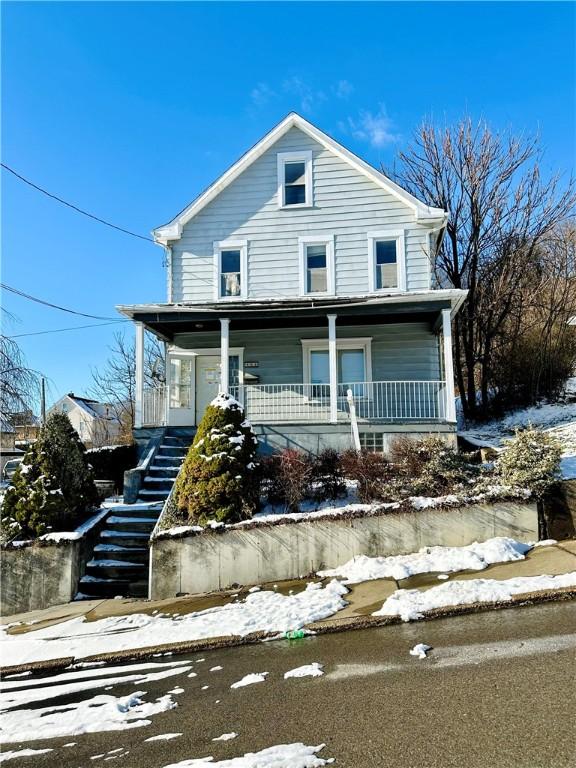 view of front of house with a porch