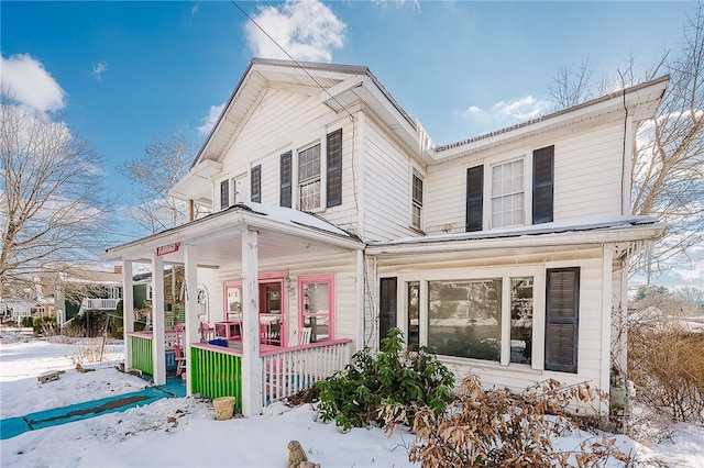 view of front of house with covered porch