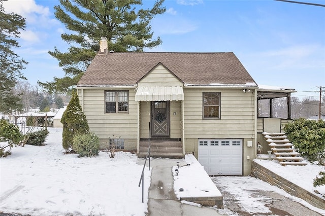 view of front of house featuring a garage